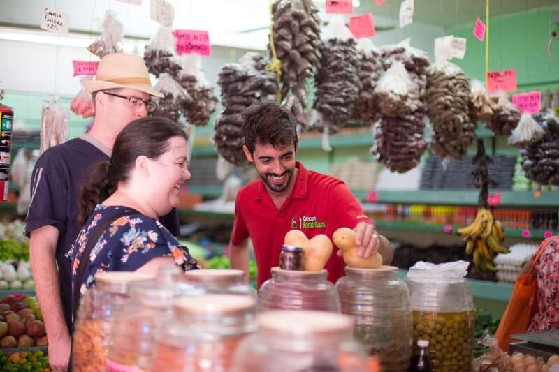 Cancún: Cooking Class and Optional Local Market Tour - A 4-hour Cancún cooking class built around tortillas, guacamole, and margaritas