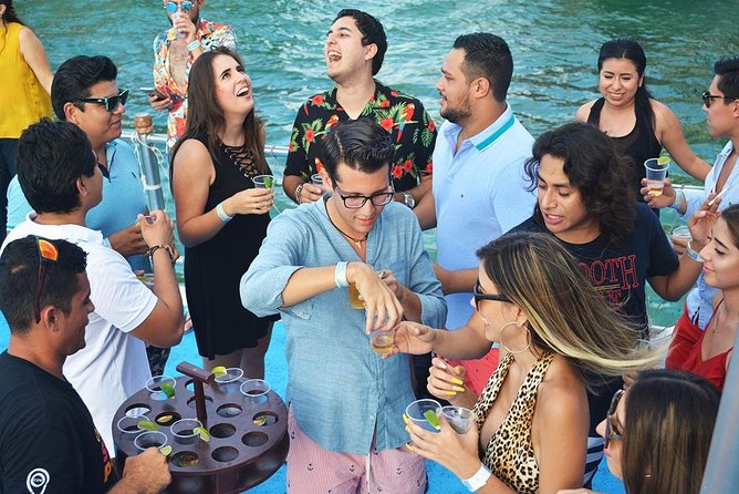 Cancun Dancer Cruise to Isla Mujeres with Snorkeling and Lunch - Stop at Isla Mujeres: Walking Time Plus the Golf Cart Move