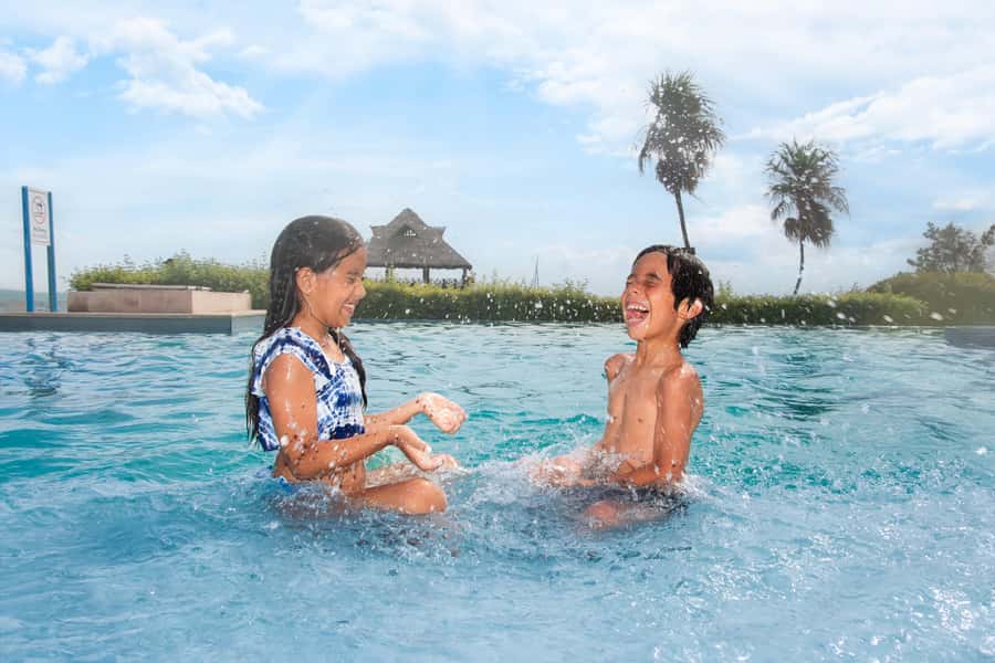 CANCUN: Dolphin Swim Adventure with buffet and soft drinks - The Dolphin Songs and Water Games Part