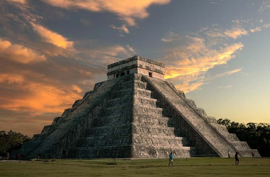 Cancun: Exclusive sunrise at Chichen Itza, expert tour guide - Why This Chichén Itzá Sunrise Tour From Cancún Feels Different
