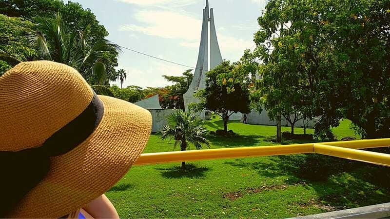 Cancun: Guided City Tour with Shopping by Double Decker Bus - Guide Quality, Timing, and the Human Touch