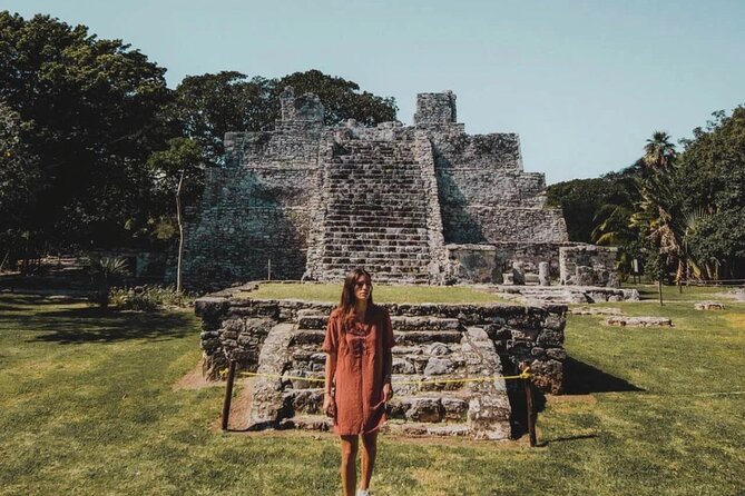 Cancun Guided Sightseeing El Meco Site, Letters and Shopping - A 5-hour Cancun mix of ruins, views, and tastings