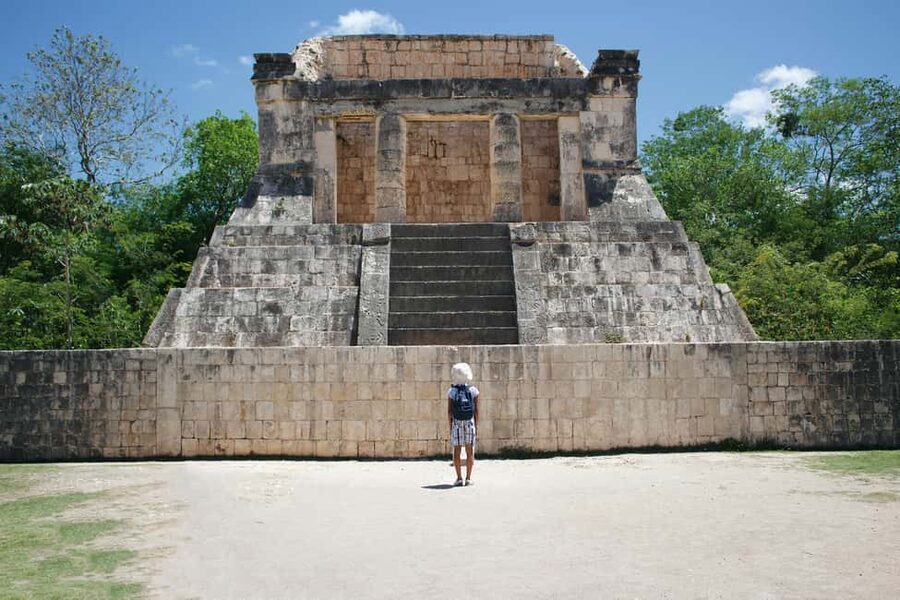 Cancun in its entirety: Chichen Itza ruins, cenote, and Valladolid - Chichén Itzá with a real guide, plus time to breathe