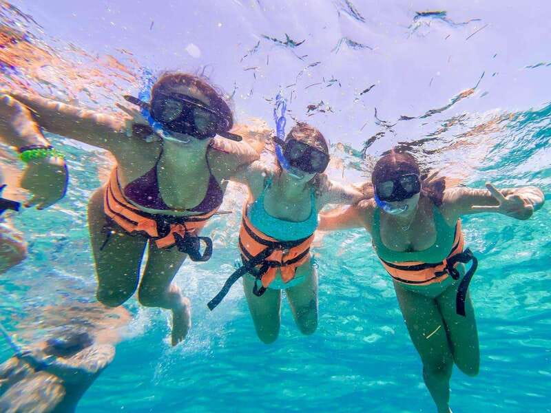 Cancun: Isla Mujeres Catamaran Tour with Open Bar of Drinks - Snorkeling in the Caribbean Reef: What You Can Plan For