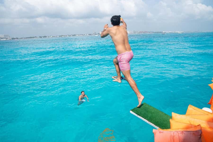Cancun: Isla Mujeres Full Day Dancer Cruise - Price and logistics: where the real costs show up