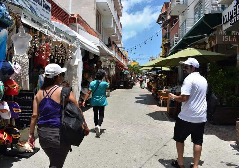 Cancun: Isla Mujeres Only Adults Catamaran, drinks & snorkel - The Price Reality: What $89 Includes, and What Adds Up