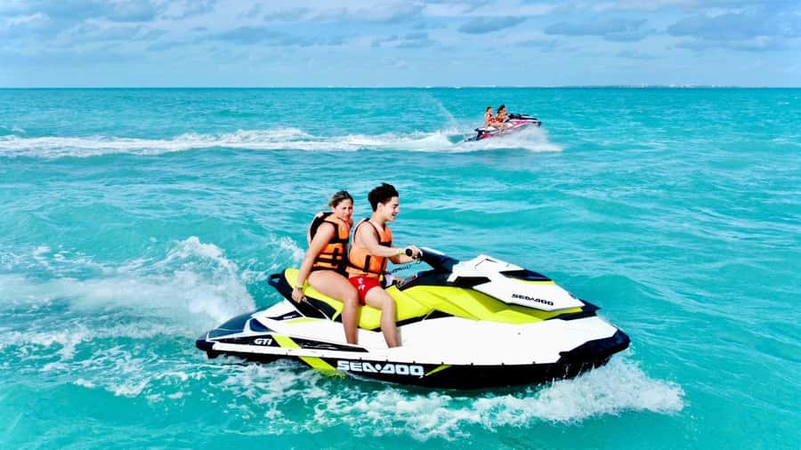 Cancun: Jet Ski Rental in Ocean Side - Review Snapshot: What People Praise Most