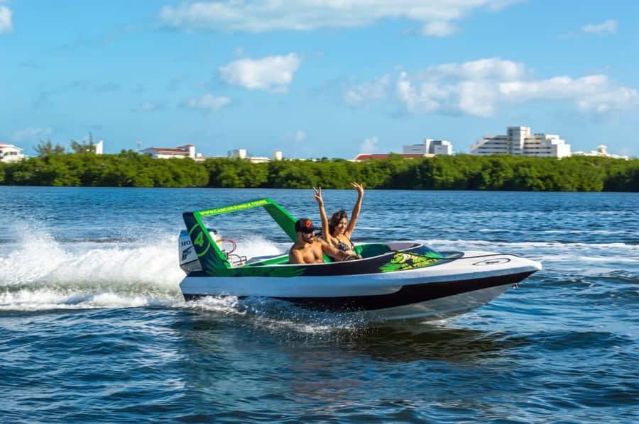 Cancún: Jungle Tour and Speed Boat Tour Adventure - How the self-driven speedboat works, plus the adrenaline reality check