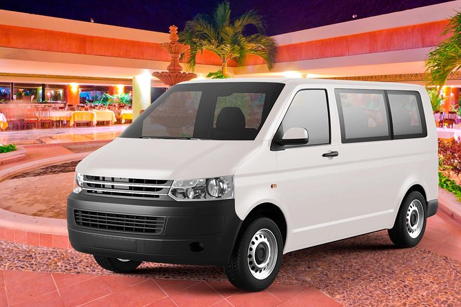 Cancun Roundtrip Shuttle Transportation - Shared Van Timing, Why You Might Wait After Landing