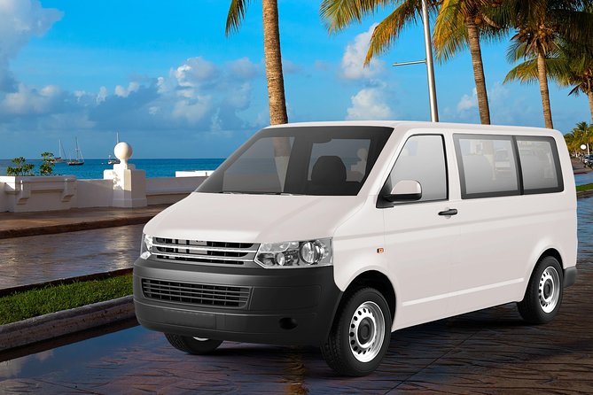 Cancun Roundtrip Shuttle Transportation - What the Drivers and Staff Do Well