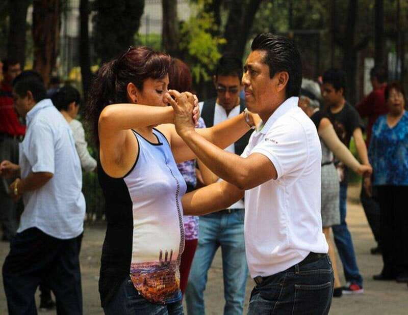 Cancun: Salsa/Bachata Group Class - Why this Cancun salsa and bachata group class actually helps