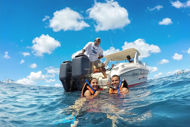 Cancun Whale Shark Experience with Snorkel & Transportation - Ceviche lunch and the Isla Mujeres reef stop
