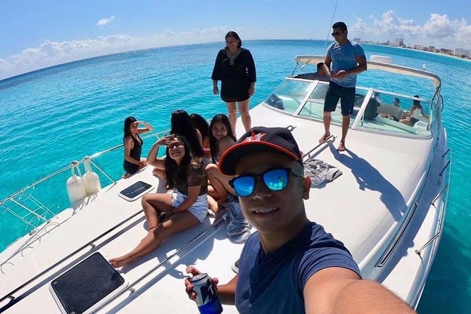 Cancun yachts rental BEATIFUL YACHT 46FT, 15 PAX MAX 25P6 - Meet at Real Inn Area, Then Off You Go