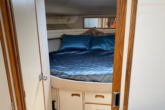 Cancun yachts rental BEATIFUL YACHT 46FT, 15 PAX MAX 25P6 - Who This Yacht Rental Fits Best