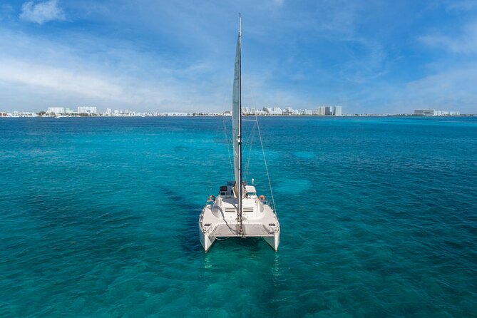 Catamaran Cancun to Isla mujeres Lunch OpenBar and Snorkeling - Stop 4: sailing plus the buffet lunch and DJ energy