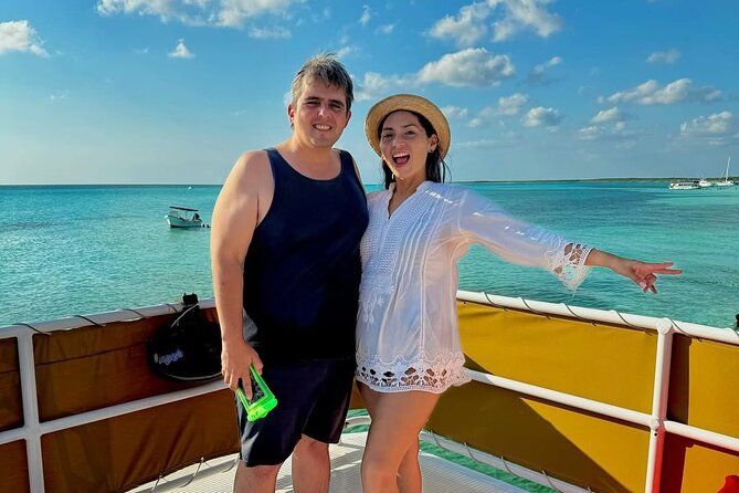 Catamaran Excursion + Open bar + Snorkeling at El Cielo - Who this tour suits best in Cozumel
