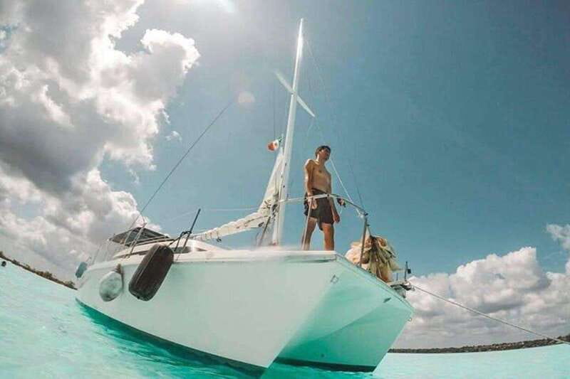 Catamaran party Isla Mujeres with drinks & lunch - Snorkeling in open water: what’s included and how to enjoy it