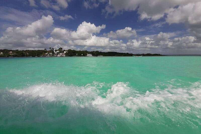 Catamaran party Isla Mujeres with drinks & lunch - The scenic cruise back and your drop-off