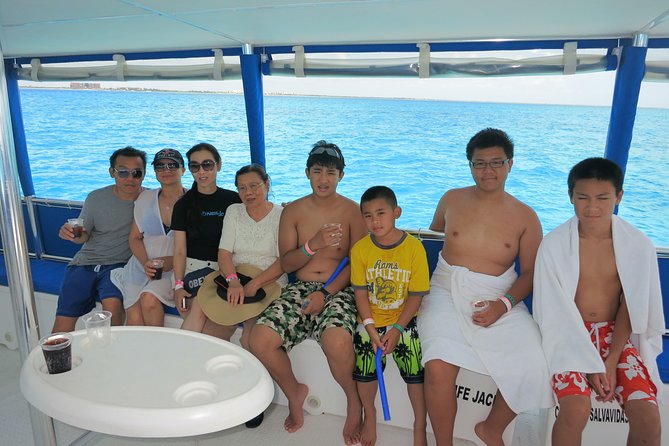 Catamaran Tour to Isla Mujeres all Included - What to bring so the day feels easy