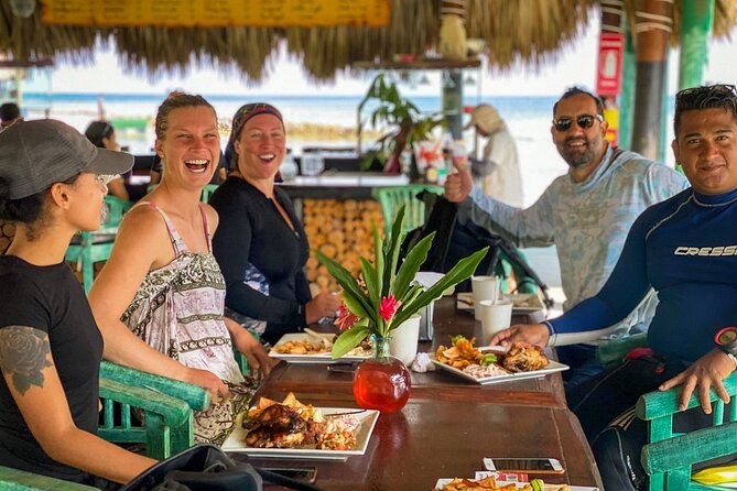 Catamaran Tour to Isla Mujeres from Cancún with Bar and Lunch - Snorkeling Break Near Isla Mujeres: What to Expect and How Crowds Affect It