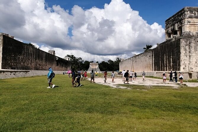 Chichen Itza Deluxe, 2 Cenotes tour From Playa del Carmen - Cenote Hubiku for a calmer swim and darker light