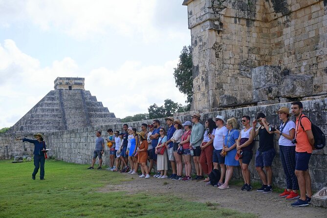 Chichen Itza Deluxe, 2 Cenotes tour From Playa del Carmen - Pickup, bus transfers, and why punctuality is non-negotiable
