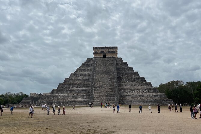 Chichen Itza Deluxe from Cancun to Playa del Carmen - Food and Drinks Included: How the Package Feels Day-Long
