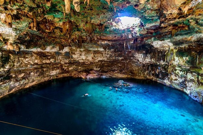 Chichen Itza Free Tours with Cenote Experience in Mexico - Valladolid stops: photos, pacing, and what you do with the break