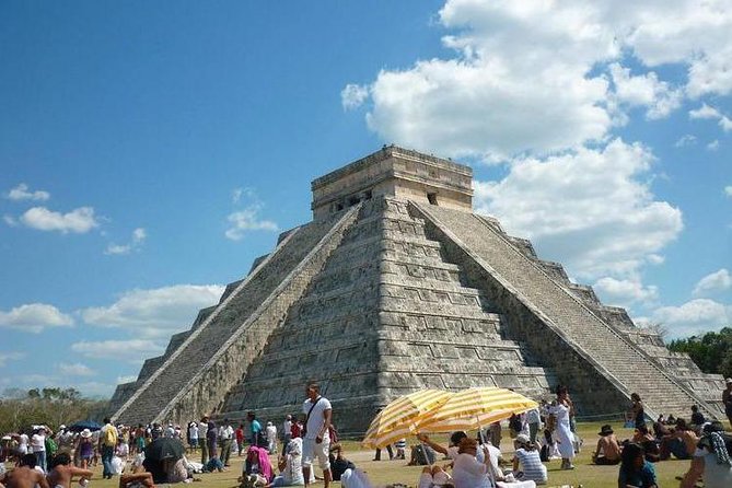 Chichen Itza Free Tours with Cenote Experience in Mexico - Chichén Itzá, Kukulkán, and the heat problem you should plan for