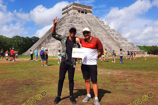 Chichen Itza Guided Group Walking Tour - Last minute booking - Group size up to 50, split into 15-per-guide sets