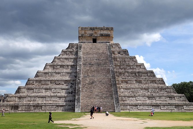 Chichen Itza Ik Kil Cenote Valladolid Small Group - Valladolid at the end: how that 1 hour can work for you