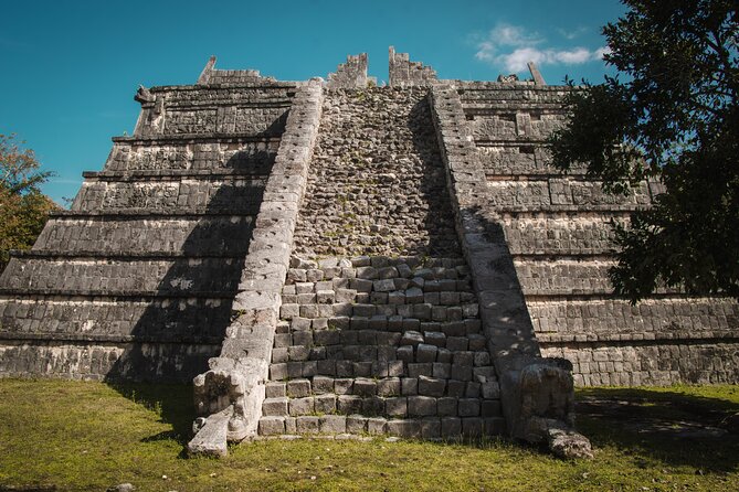 Chichen Itza Marvel of the World Early Morning Archaeologic Tour - Lunch and comfort: what’s included, and what you should bring