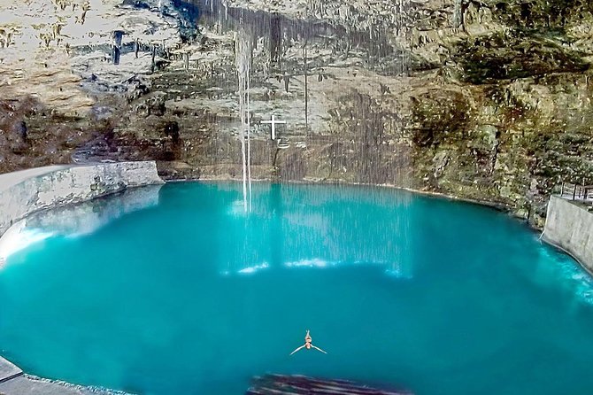 Chichén Itzá Premier Tour with Cenote Xunáan, Valladolid & Lunch - Cenote Xunáan swim: included entry, and what to pack