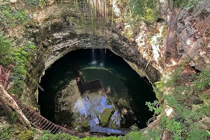 Chichén Itzá Premium Cenote y valladolid Day Tour - Who should book this tour, and who should pass