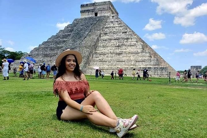 Chichen Itza Premium (We leave DE Merida Yucatan) - Izamal First, with Convent San Antonio de Padua and Kinich Kakmo