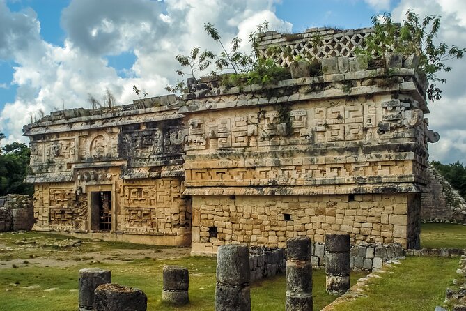 Chichen Itza: Self-Guided Tour with Audio Narration & Map - What the app does better than relying on signage