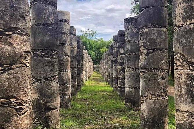 Chichen Itza Tour Plus with Cenote Swim and Round Transportation - Meals and drinks: how the food plan protects your energy
