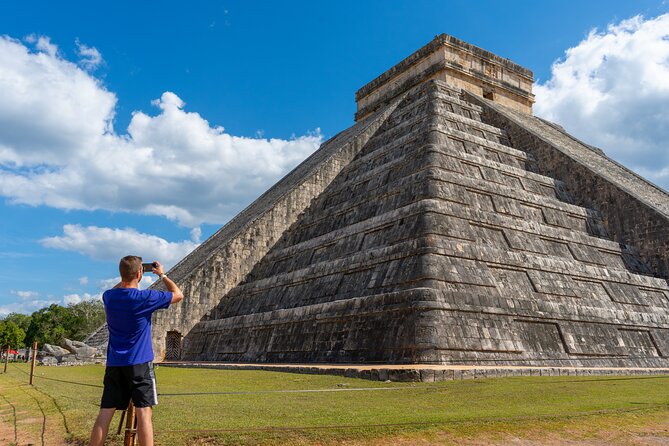 Chichen Itza, Transportation, lunch, cenote and Valladolid. - Chichén Itzá tickets and the mandatory 870 MXN fee