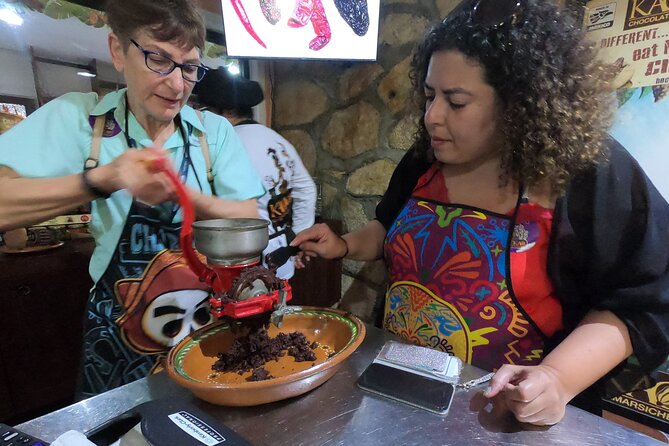 Chocolate Tasting & mayan Presentation - Chocolates Kaokao in Cozumel: where the day actually starts