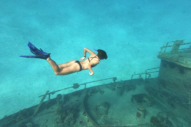 Clear Boat & Snorkel Cozumel Tour with Drinks - The small-group size: why it changes the whole feel