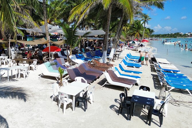 Costa Maya Beach Breack Food & Drinks - Playa Mahahual Beach Club Comfort: Chairs, Shade, Showers, and Wi-Fi