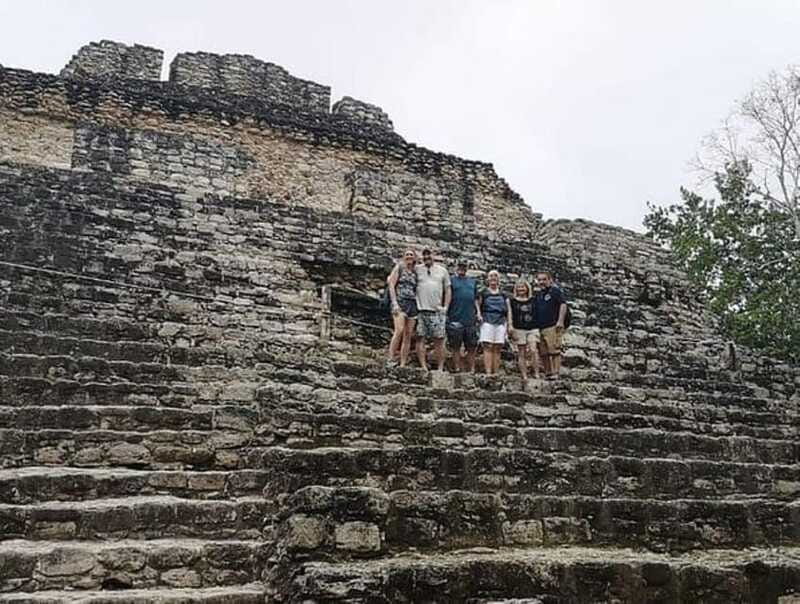 Costa Maya: Chacchoben Mayan City and Bacalar Lagoon Tour - Lagoon-Side Lunch and Aguas Frescas That Keep the Day Rolling
