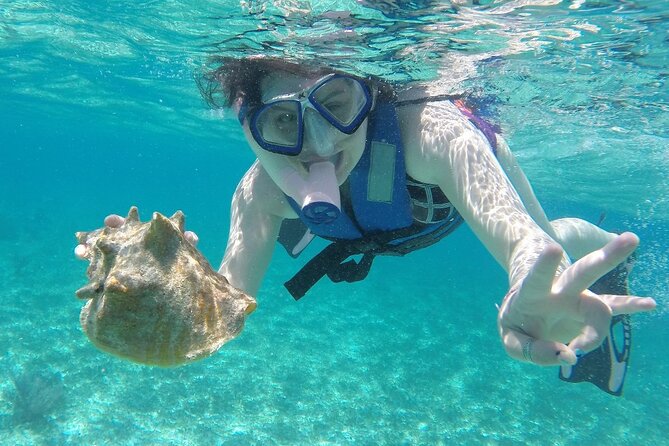 Costa Maya Snorkel Tour - Getting There: Taxi to Yaya Beach Club, Then Off to the Reef