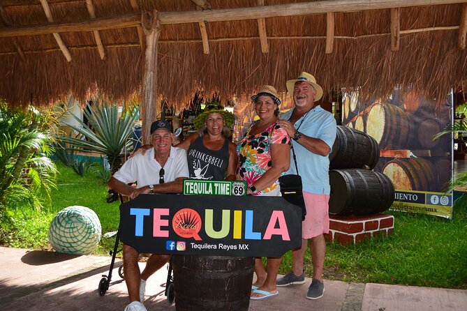 Cozumel 5-Hour Private Bar Crawl Tour - Stop 1 at Otoch Centro: The Included Tasting Kickoff