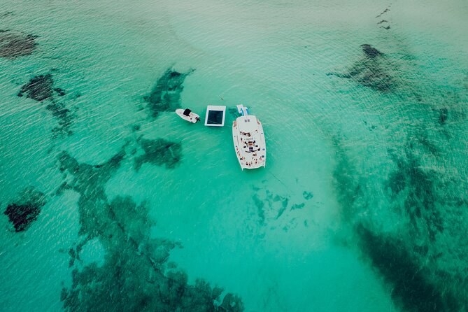 Cozumel All Inclusive: Coast & Relax 4h on 51' Leopard - Price and value: when $3,650 per group makes sense