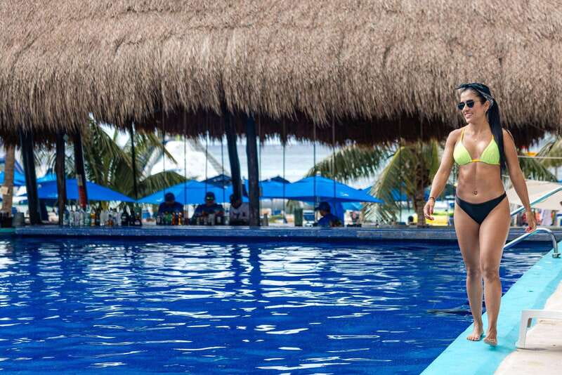 Cozumel: Best Day Pass at San Francisco Fun Beach Club - San Francisco Beach Club: what a one-day pass feels like in Cozumel