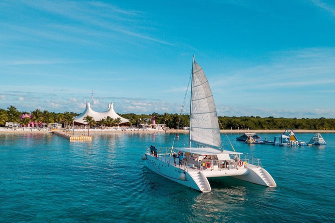 Cozumel Catamaran Snorkeling Tour & Lunch (Hotel Pick Up) - Tour logistics that affect your comfort: time, transfers, and group size