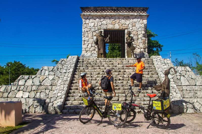 Cozumel City Tour with Lunch - How this 2.5-hour e-bike loop works in downtown Cozumel