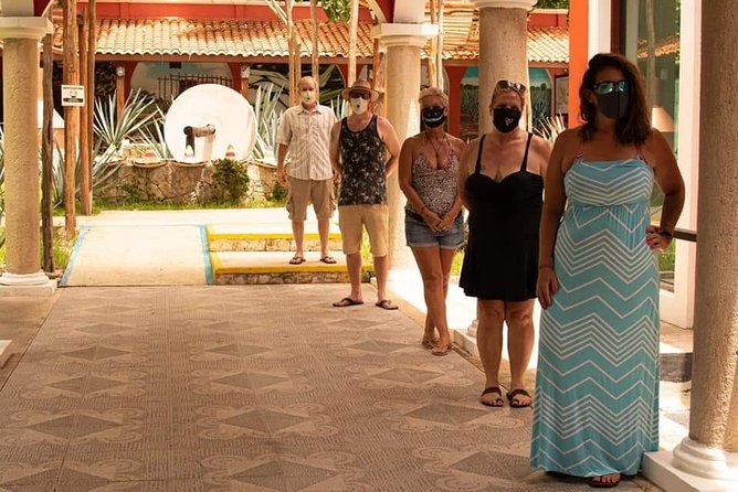 Cozumel Cultural Jeep Tour with Mayan Village and Mexican Lunch - Stop 4: La Choza Cozumel for an authentic Mexican lunch
