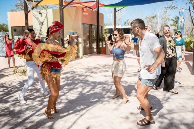 Cozumel: KUZÁ Beach Pass with Buffet, Open Bar & Activities - Buffet and Open Bar: Included, But Not Fully Effortless